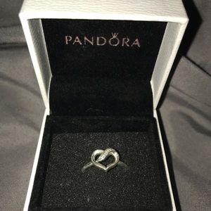 Pandora Ring